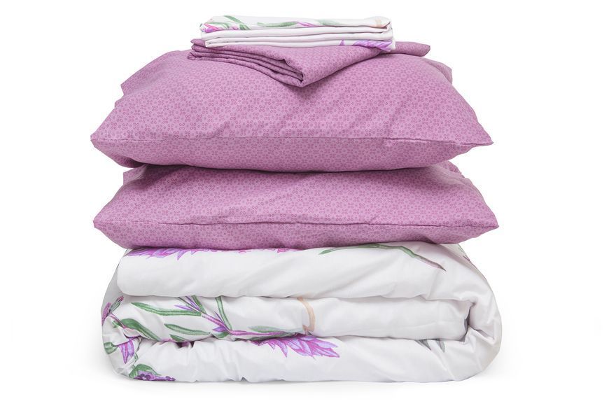 Комплект постельного белья Персефона-15 (евро, бязь gold lux, наволочки: 50х70 см 2 шт и 70х70 см 2 шт, лаванда с сиреневым) IMI m-ps-bz-gl-psf15-vr-l-bz фото